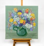 Blühender Blumenstrauß auf grün II, Gemälde von Julia Kurtu