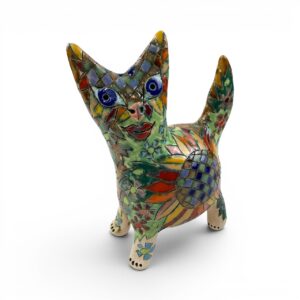 Bunter Kater mit Sonnenblumen, Keramik von Julia Kurtu